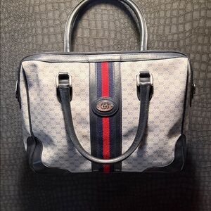 VINTAGE GUCCI CLUTCH GG LUGGAGE TRAVEL PART OF A SET OR SOLD SEPARATELY
